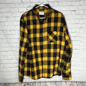 Yellow Plaid Flannel Sovereign Code Los Angeles SZ: XL